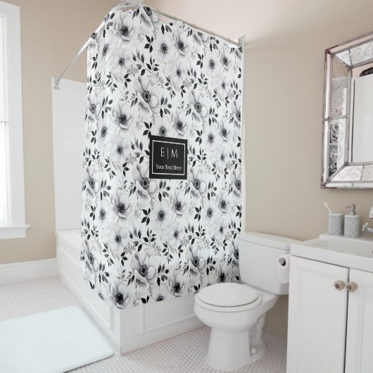 洗練されたブラック＆ホワイトの花柄シャワーカーテン シャワーカーテン (インサイチュ)