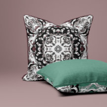 洗練されたマンダラ装飾用クッション – ブラック&ブルグ