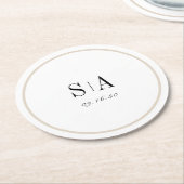 洗練されたモノグラムの白黒ミニマル主義者 ラウンドペーパーコースター (アングル)
