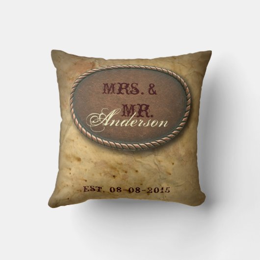 洗練されたヴィンテージ西部の田舎の結婚式 クッション (裏面)