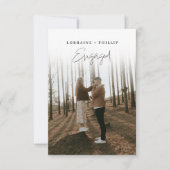 洗練された写真エンゲージメントパーティーの手書き台本 招待状 (正面)