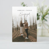 洗練された写真エンゲージメントパーティーの手書き台本 招待状 (スタンド正面)