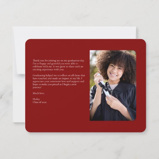 洗練された卒業写真コラージルビーレッド サンキューカード (裏面)