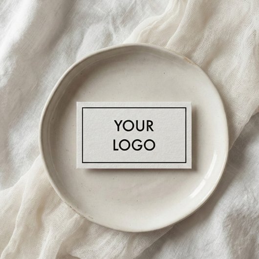 洗練された白黒のロゴミニマル 名刺