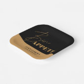 洗練された ブラックとゴールドのボナペティ スクリプト 誕生日 ペーパープレート (傾斜あり)