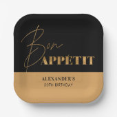 洗練された ブラックとゴールドのボナペティ スクリプト 誕生日 ペーパープレート (正面)