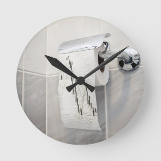 洗面所の分析 ラウンド壁時計