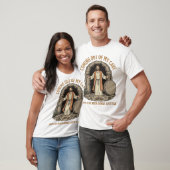 洞窟から出てくる面白いキリスト教のヴィンテージTシャツ Tシャツ (ユニセックス)