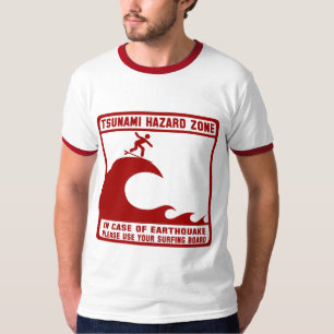 津波の危険の地帯 Tシャツ