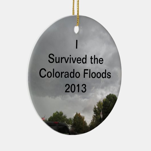 洪水のオーナメントを生き延びました セラミックオーナメント (右)