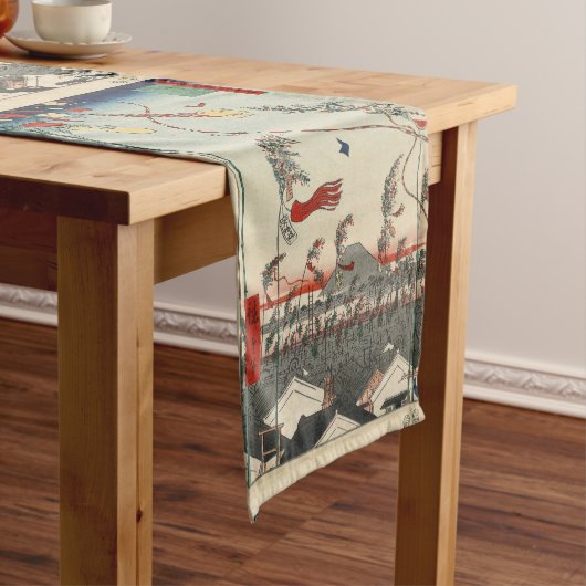 活気づく都市Tanabataの祝祭 ショートテーブルランナー (インサイチュ)