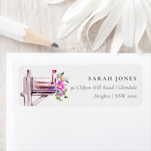 活気のあるピンクのフローラメールボックス移動したアドレス ラベル (インサイチュ)