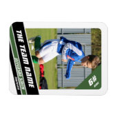 活発な緑の白でサッカー選手のトレーディングカード マグネット (横)