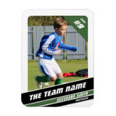 活発な緑の白でサッカー選手のトレーディングカード マグネット (縦)