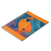 派手で明るいオレンジポップアートのポートレートのノート ノートブック (左側)