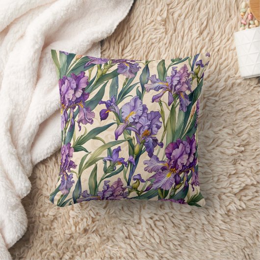 派手な紫色のアイリスのベージュ色巻 クッション (ブランケット)