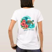 流れに身を任せて カメ 波 花 Tシャツ (裏面)