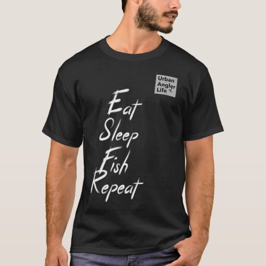 流れりゃ行くよ 面白い釣りギフト Tシャツ (正面)