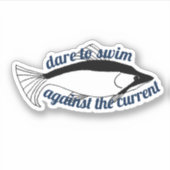 流れる魚に向かって泳やる気を起こさせるぐ シール (正面)