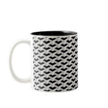 流体対称：カップでの抽象デザインの探索