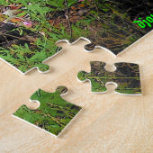 流木のアーチ形になる黒猫 ジグソーパズル (側面)