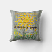 流木の背景が付いている日光の枕 クッション (裏面)