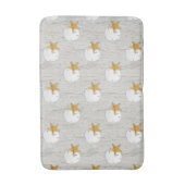 流木の背景に砂ドルとヒトデ バスマット (正面縦)