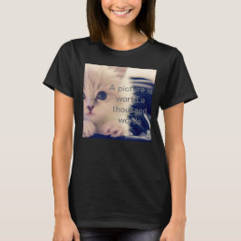 流行の Tシャツ