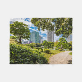 浜離宮庭園を散策 フリースブランケット