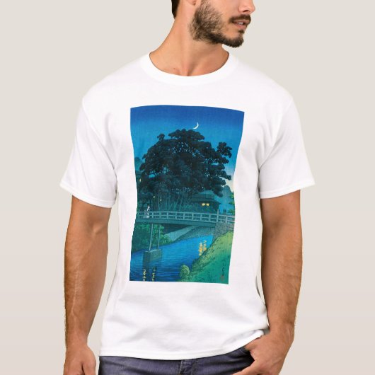 浮世絵 巴水 No55 瀧の川と三日月 Tシャツ (正面)