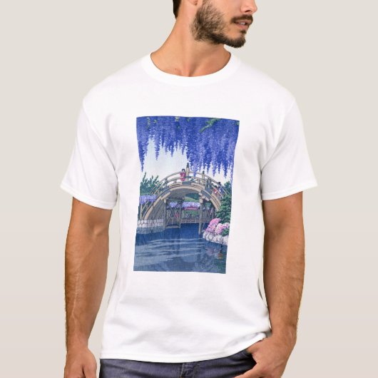 浮世絵 - 巴水 - No.34 亀戸の藤 Tシャツ (正面)