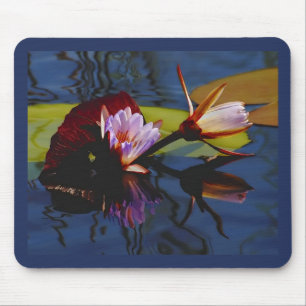 浮遊美しい(水ユリ)のmousepad マウスパッド