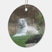 浴する白いトラのオーナメントの~の絶滅危ぐ種 セラミックオーナメント (左)