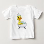 浴槽と泡で入浴するアヒル ベビーTシャツ (正面)