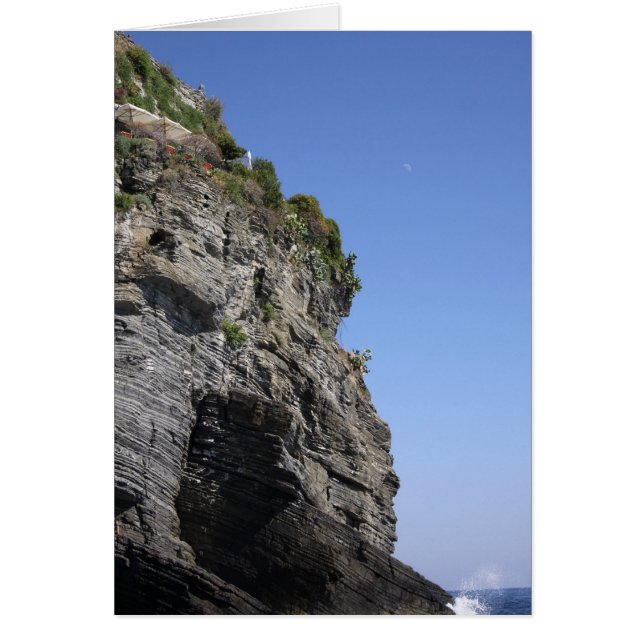 海からのVernazza (正面)