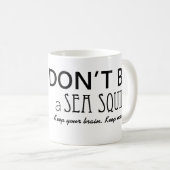 海が吹き出ますイメージ-マグとあないで下さい コーヒーマグカップ (正面右)