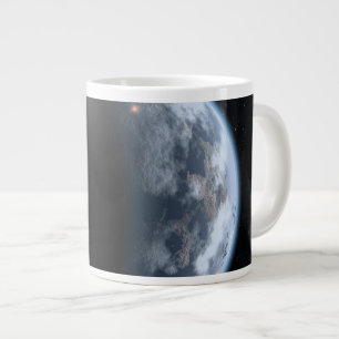 海が表面を覆う地球のような惑星。 ジャンボコーヒーマグカップ