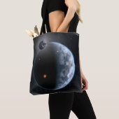 海が表面を覆う地球のような惑星。 トートバッグ (クローズアップ)