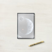 海が表面を覆う地球のような惑星。 ポストイット (デスク上)