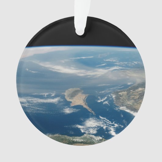 海とキプロス地中海の島の上のほこり オーナメント (正面)