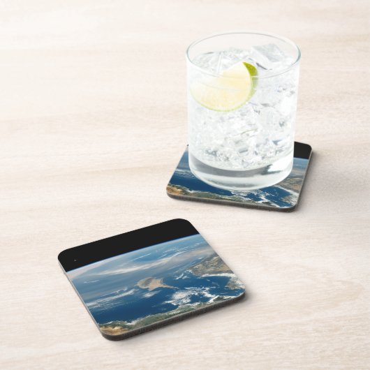 海とキプロス地中海の島の上のほこり コースター (右側)