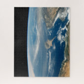 海とキプロス地中海の島の上のほこり ジグソーパズル (縦)