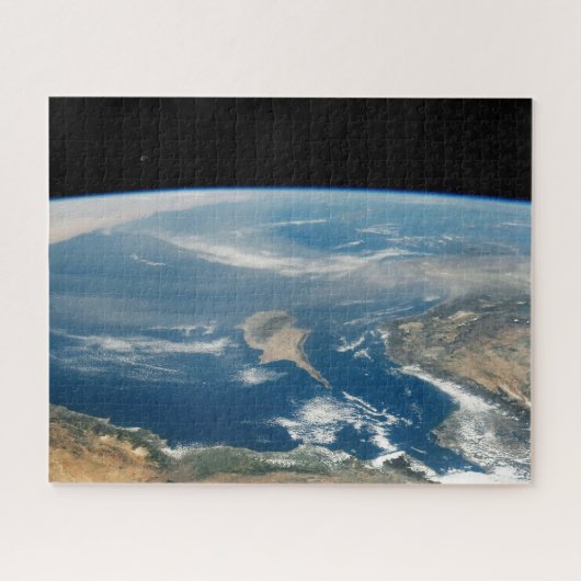 海とキプロス地中海の島の上のほこり ジグソーパズル (横)