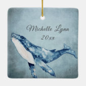 海とパーソナライズされたあいさつ鯨のクリスマス セラミックオーナメント (裏面)