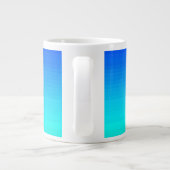 海と空の青と緑のグラデーション ジャンボコーヒーマグカップ (裏面)