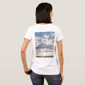 海と雲の女性のプラスサイズタンクトップ Tシャツ (裏面フル)