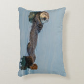 海に背中に浮かぶウミガメ アクセントクッション (正面(垂直))