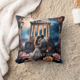 海のそばに立つ美しい花嫁と花婿 クッション