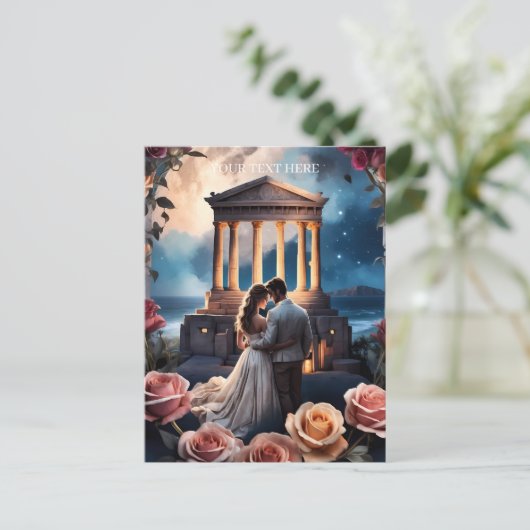 海のそばに立つ美しい花嫁と花婿 ポストカード (スタンド正面)