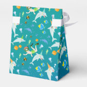 海のイルカと男の子の誕生日のパーティーの下で フェイバーボックス (裏面サイド)